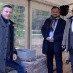 Wmurowanie kamienia węgielnego - Centrum Opieki nad Seniorem w Poznaniu, nadzór SAFEGE - Robert Wojciechowski i Jakub Domrzalski